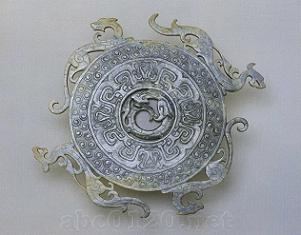 龍鳳玉璧