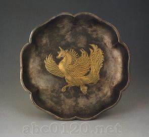 獣紋六花形盤