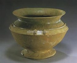 原始釉陶尊