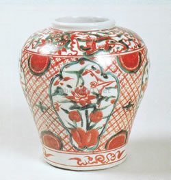 五彩花鳥文壺